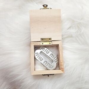 Miu Miu Pearl Metal Hair Clip Barrett